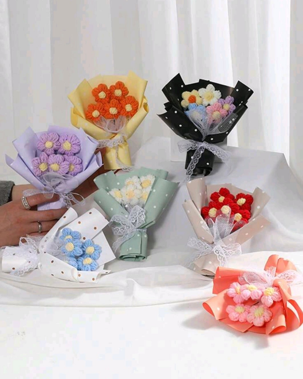 Handmade 1pc Colorfu Knitted Yarn Small Bouquet, Suitable As Gift, Birthday Gift, Party Gift, Mother's Day Small Gift