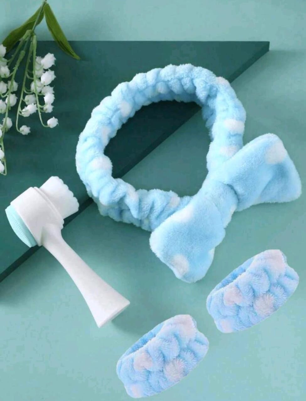 Makeup removal kit
