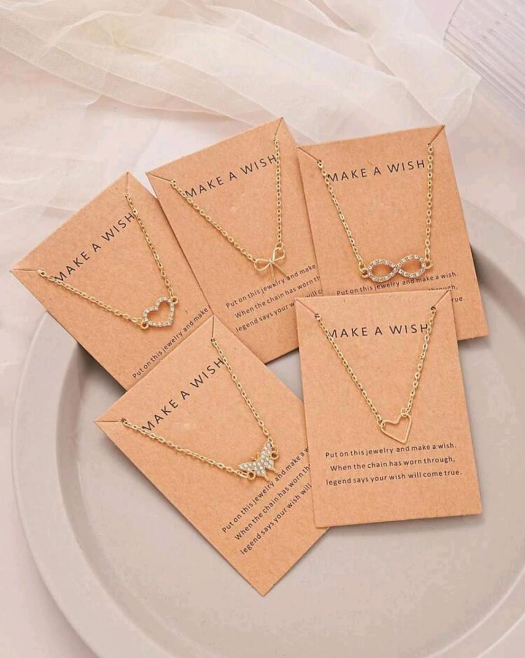 Fashion necklace set of 5