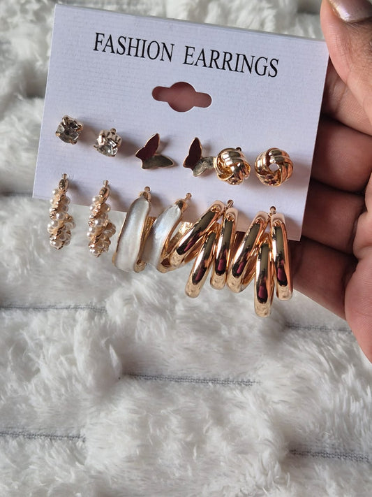 Combo gift pack of 5: 1Earring,2 Faces mask,2 Lip mask,1 Necklace,1 Keychain.