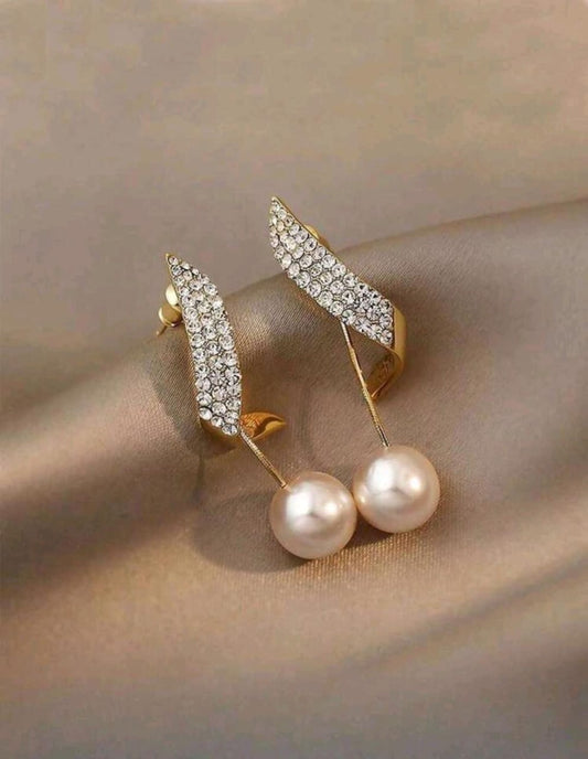 Faux Pearl Fashion Earring